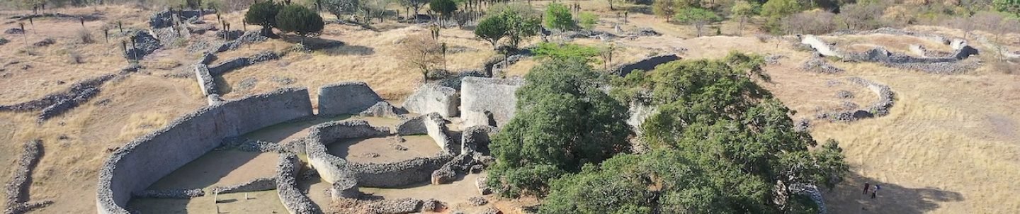 Ariel view of the Great Enclosure and the Valley Enclosures of the Great Zimbabwe site (photo: Munyaradzi Elton Sagiya).