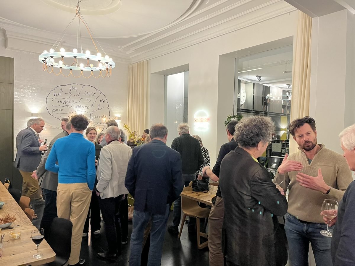 Gezelligheid tijdens de Nieuwjaarsreceptie