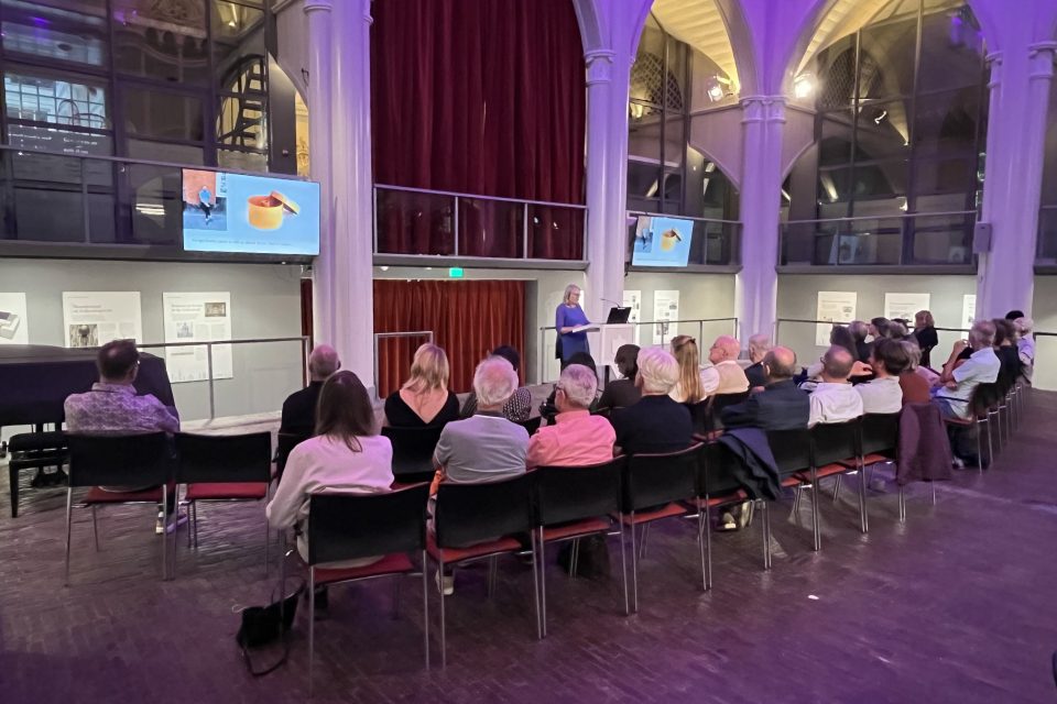 Lezing van Alice Roegholt